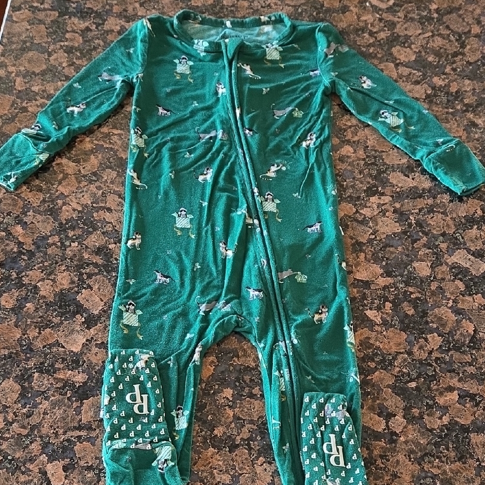 Posh Peanut X Loft Christmas Cat Convertible Romper